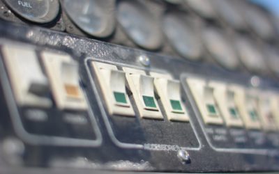 Mon compteur électrique disjoncte, quelles en sont les raisons?